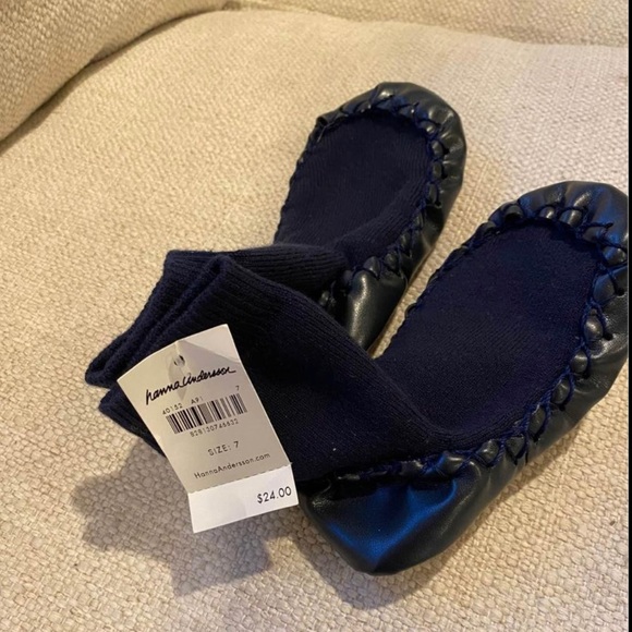 Hanna Andersson Other - Hanna Andersson slipper moccasins size 7-9 toddler